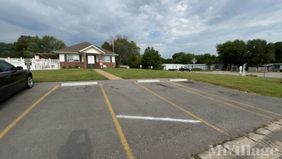 Photo 3 of 8 of park located at 16 English Village Park Nixa, MO 65714