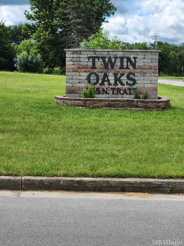 Photo of Twin Oaks Mobile Home Park, Whitewater WI