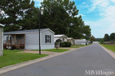 Photo 3 of 6 of park located at 6201 Bert Kouns Industrial Loop Shreveport, LA 71129