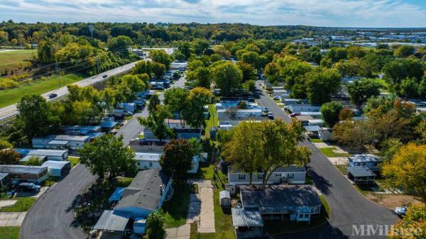 Photo of Fox Run Mobile Estates, Saint Charles MO