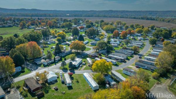 Photo 1 of 2 of park located at 11 Iroquoise Ln Chillicothe, OH 45601