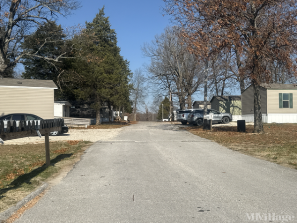 Photo of Cedar Lane Mobile Home Community, Strafford MO