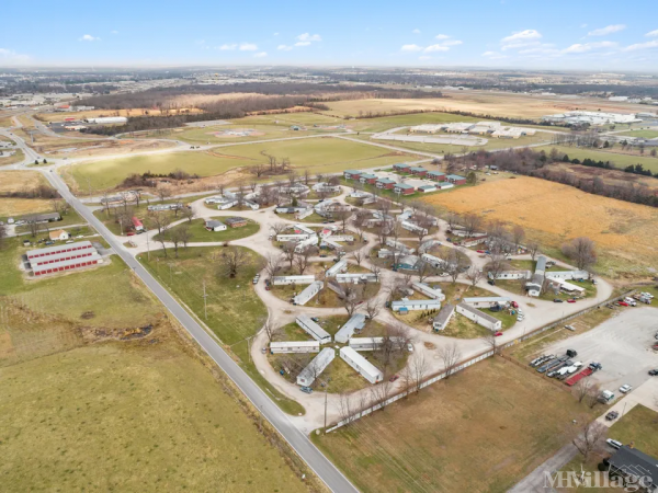 Photo of Oakwood Estates Mobile Home Community, Lebanon MO