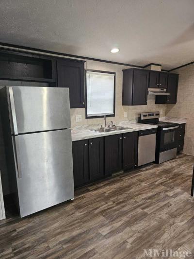 Photo 4 of 11 of park located at 105 Rhondda Avenue Andover, KS 67002
