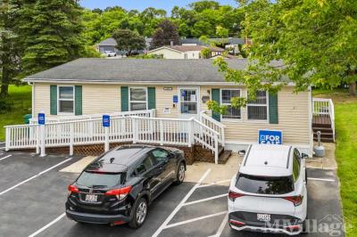 Photo 4 of 25 of park located at 20179 West Good Hope Road, Box C-4, Site 107 Lannon, WI 53046