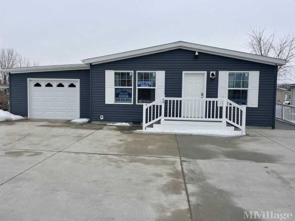 Photo of Birchwood Estates West, Fort Gratiot MI