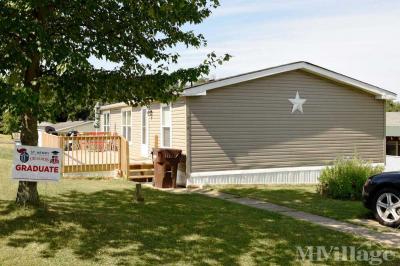 Photo 5 of 12 of park located at 186 Villa Drive Walton, KY 41094
