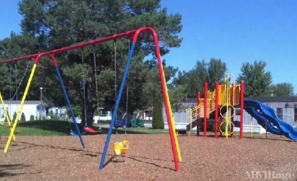 Photo 1 of 2 of park located at 1760 Saginaw Bay Estates Dr Essexville, MI 48732