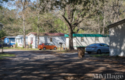 Photo 2 of 4 of park located at 2654 Halls Mills Rd Mobile, AL 36606