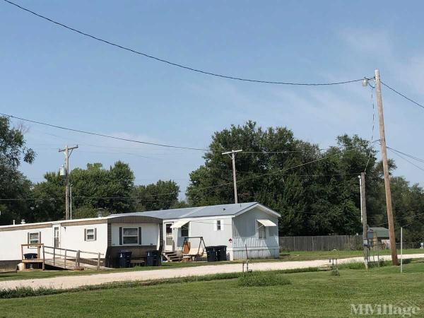 Photo 1 of 2 of park located at 1019 N Washington Street El Dorado, KS 67042