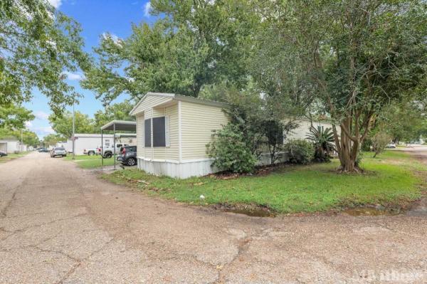 Photo of Summerwood Mobile Home Community, Lafayette LA