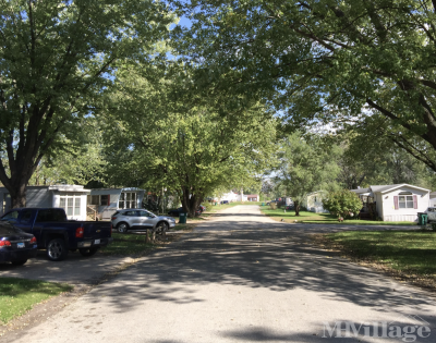 Photo 2 of 5 of park located at 1400 Cleveland Rd Colona, IL 61241