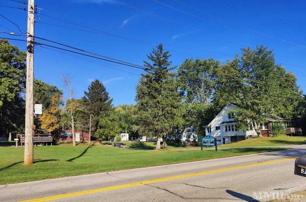 Photo 1 of 2 of park located at 3107 South Myers Rd - Ofc Lot 32 Geneva, OH 44041