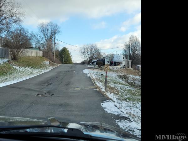 Photo 0 of 2 of park located at 448 Harmony Cir. Gray, TN 37615