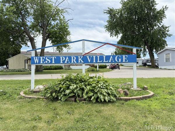 Photo 1 of 1 of park located at 3701 16th Ave SW Cedar Rapids, IA 52404