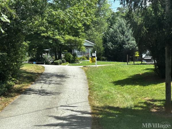Photo of Carolina Highlands Retirement Community, Franklin NC