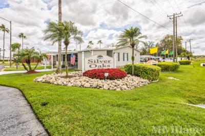 Photo 4 of 13 of park located at 205 White Poplar St Sebring, FL 33870