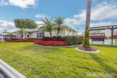 Photo 2 of 13 of park located at 205 White Poplar St Sebring, FL 33870