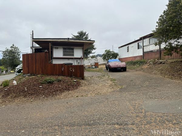 Photo 0 of 2 of park located at 16329 Grootendorst Ln Brookings, OR 97415