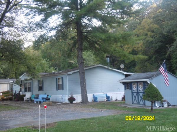 Photo 0 of 2 of park located at PA-248 S Cottonwood Rd Northampton, PA 18067
