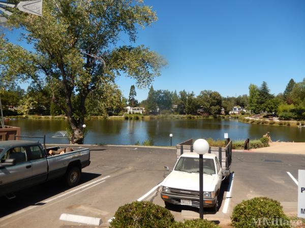 Photo of Lake Oaks Mobile Home Community, Diamond Springs CA