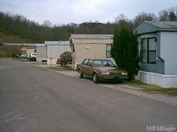 Photo 0 of 2 of park located at 2701 Fairlawn Avenue Dunbar, WV 25064