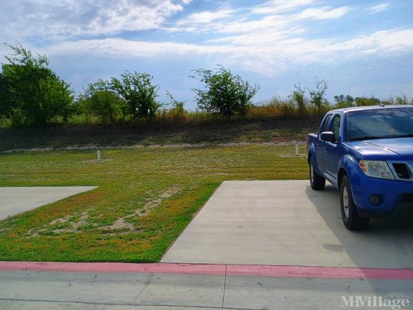 Photo 0 of 2 of park located at 105 Waters Way Nevada, TX 75173