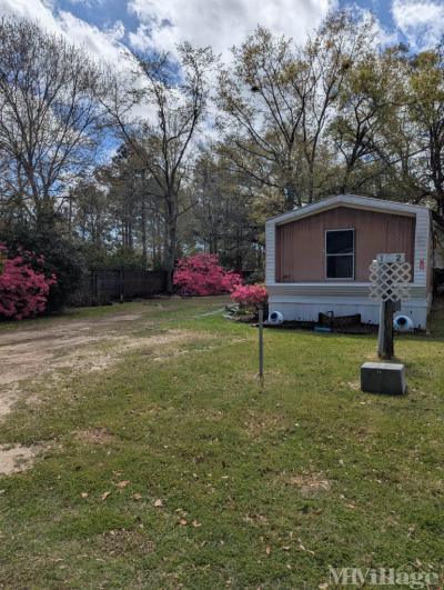 Photo 4 of 10 of park located at 9741 Wilson Road Elberta, AL 36530