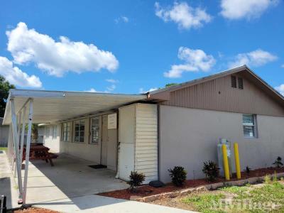 Photo 5 of 12 of park located at 4071 SE 24th St Okeechobee, FL 34974