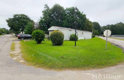 Photo 2 of 8 of park located at 134 Oakside Drive Goose Creek, SC 29445