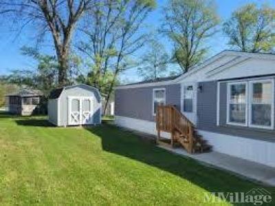 Mobile Home Park in Rolling Prairie IN