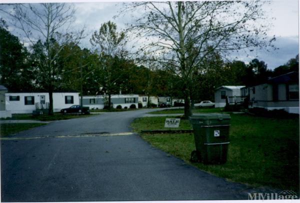 Photo 0 of 2 of park located at 17 Sandy Ridge Dr W Clayton, NC 27520