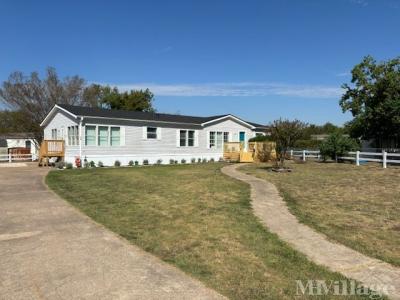 Photo 4 of 8 of park located at 131 Ridge Walk College Station, TX 77845