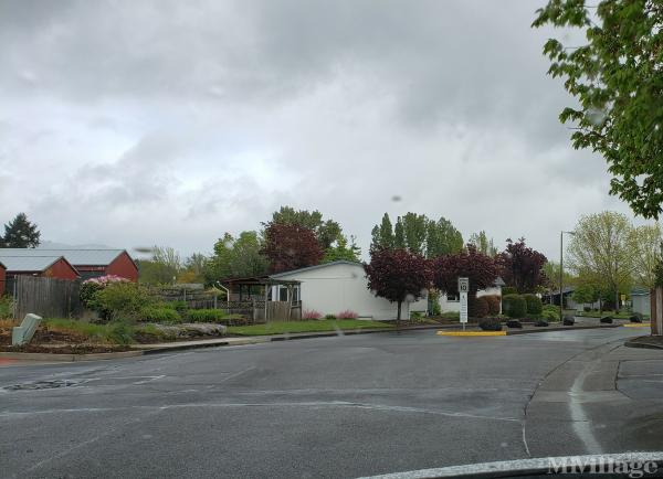 Photo of North Star Mobile Home Community, Corvallis OR