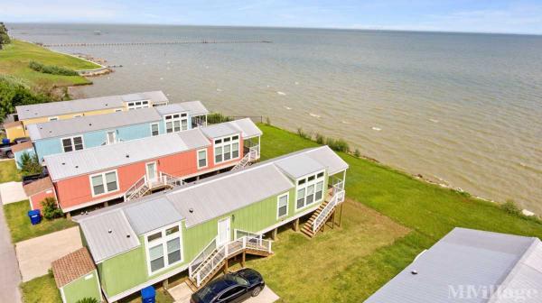 Photo of Oceanway MHC, Beach City TX