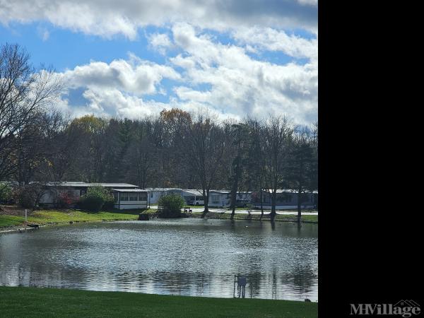 Photo of Crestview Lakes Villa , Florence KY