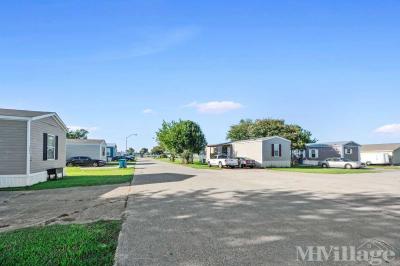 Photo 1 of 30 of park