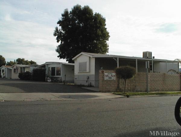 Photo of Twin Palms Mobile Home Park, Thousand Oaks CA