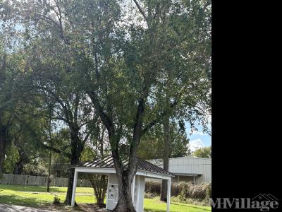 Mobile Home Park in Addis LA