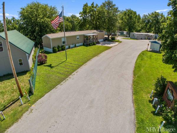 Photo of Black Oaks Manufactured Community, Boonville MO