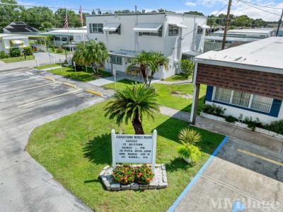 Photo 4 of 36 of park located at 1501 Ariana St Lakeland, FL 33815
