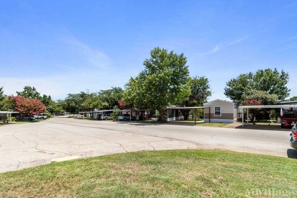 Photo 1 of 2 of park located at 7800 Mockingbird Lane North Richland Hills, TX 76180