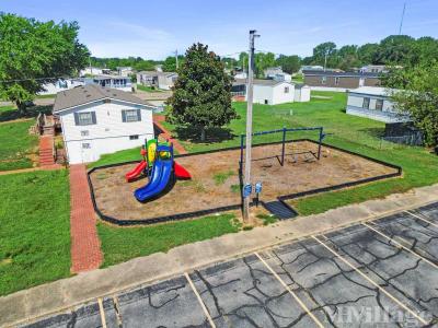 Photo 4 of 37 of park located at 520 West 20th Street Pittsburg, KS 66762