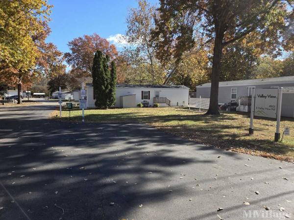 Photo 1 of 2 of park located at 4901 South Valley View Road Blue Springs, MO 64015