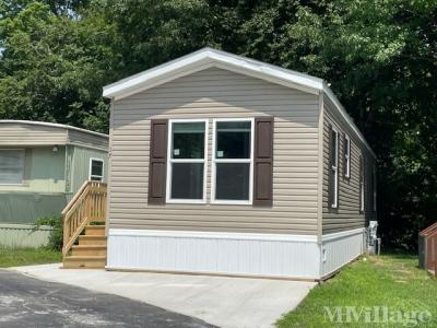 Photo 4 of 10 of park located at 17990 North Shore Road Spring Lake, MI 49456