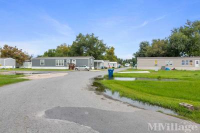 Photo 4 of 39 of park