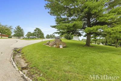 Photo 2 of 27 of park located at 2525 County Line Road Des Moines, IA 50321