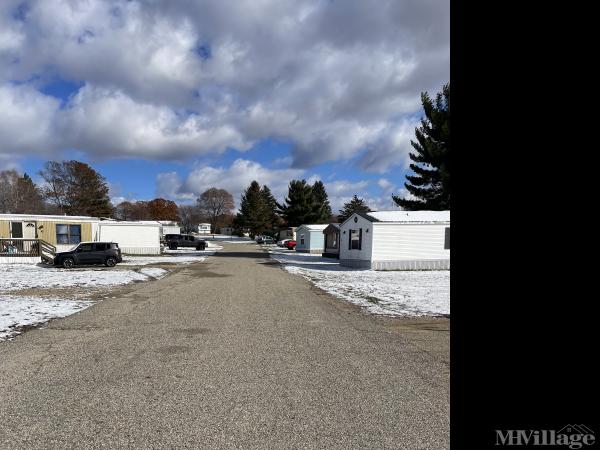 Photo of Broomfield Valley Mobile Home Park, Mount Pleasant MI
