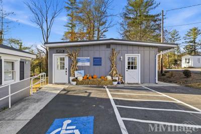 Photo 3 of 9 of park located at 15 Summer Path Lane Hendersonville, NC 28739