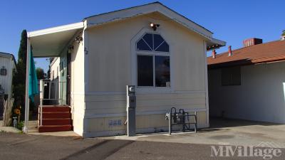 Mobile Home Park in Montclair CA